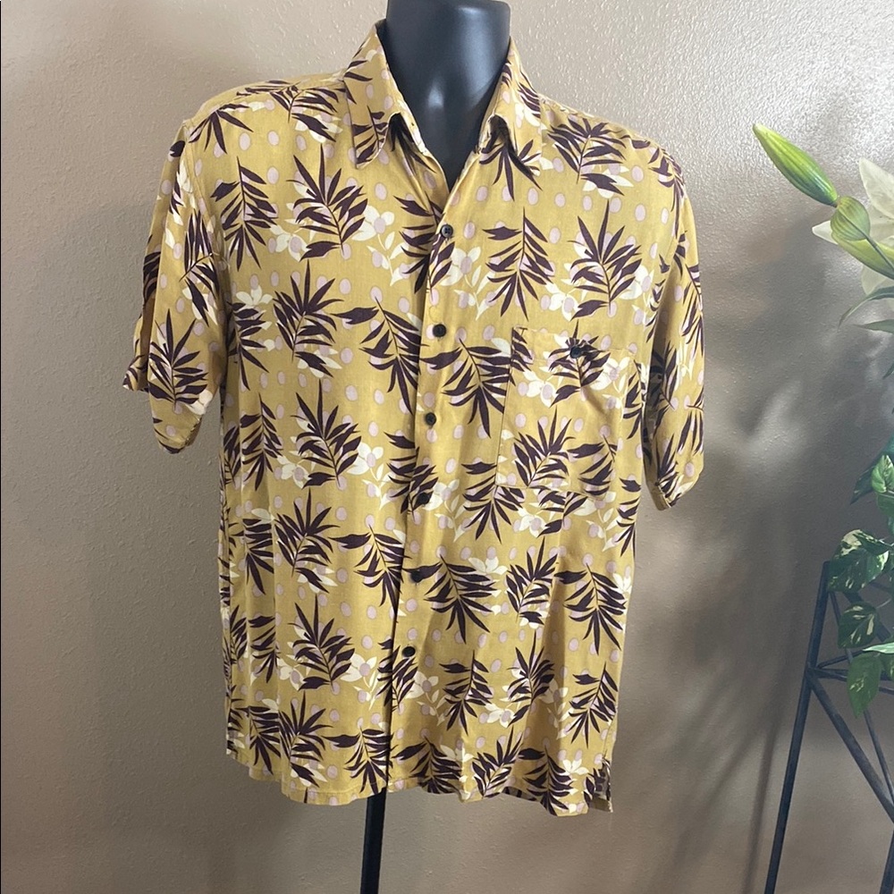 Bruno Men’s Tropical Print Shirt